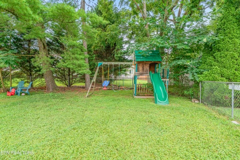 Tiny photo for 9715 Cortez Drive, Knoxville, TN 37923 (MLS # 1349113)