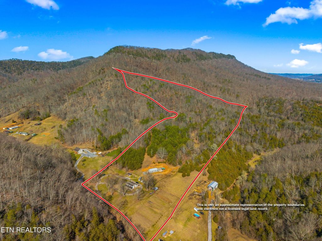 Photo of 634 New Salem Rd, Rogersville, TN 37857 (MLS # 1334063)