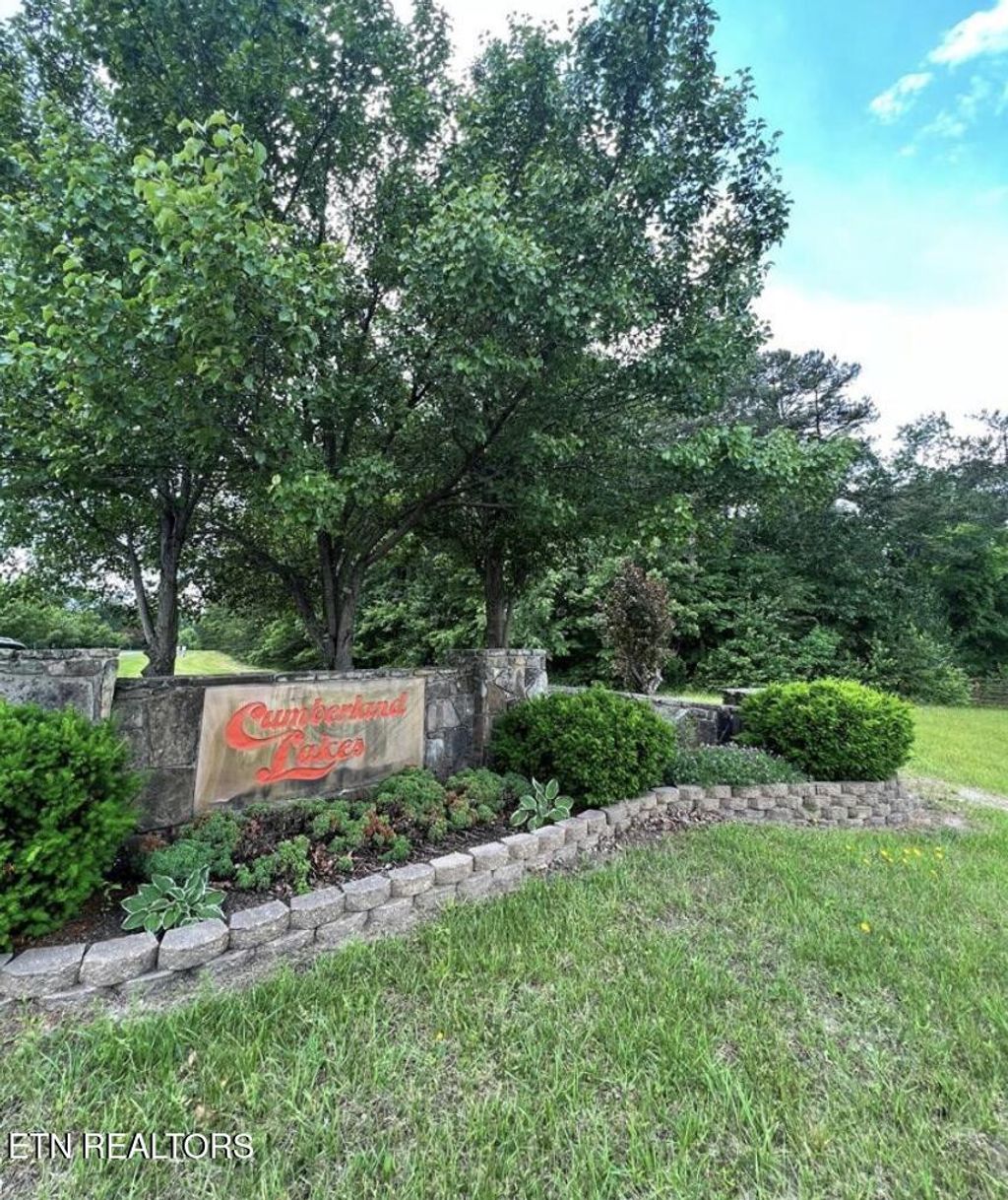 Photo of 8 Cumberland Lakes Drive, Monterey, TN 38574 (MLS # 1325937)