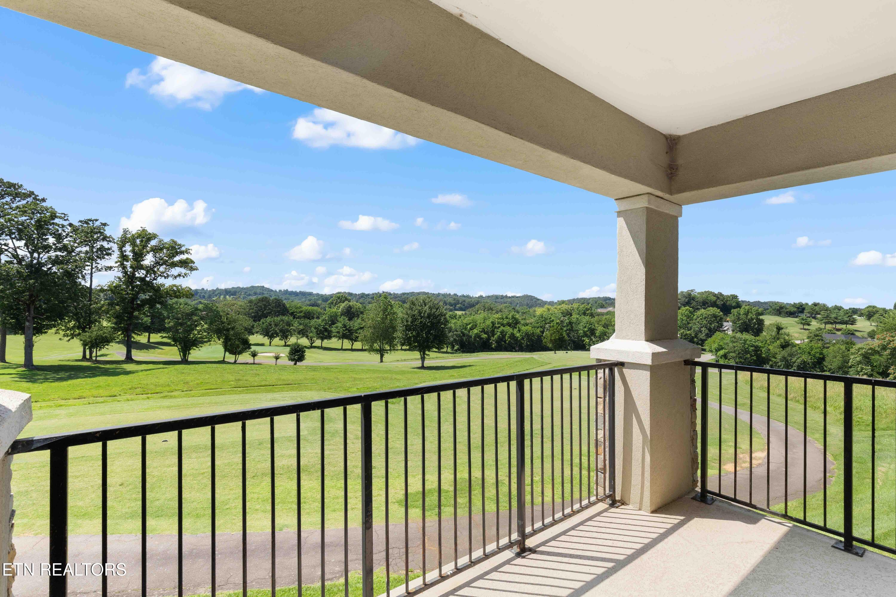 565 Rarity Bay Pkwy 205