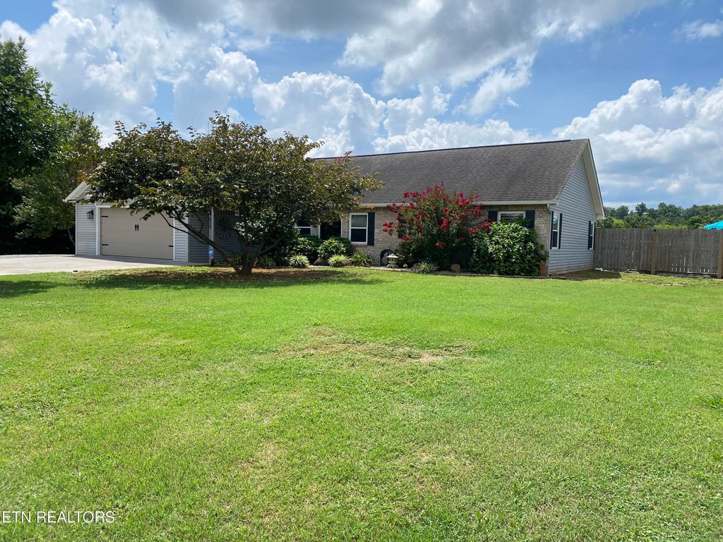 Photo of 1635 Sams Drive, Dandridge, TN 37725 (MLS # 1313267)