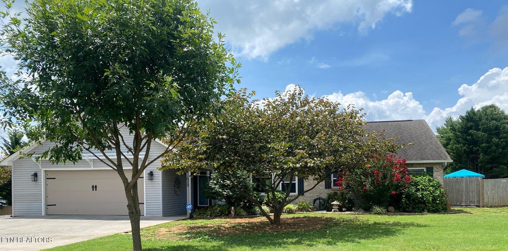 Photo of 1635 Sams Drive, Dandridge, TN 37725 (MLS # 1313267)