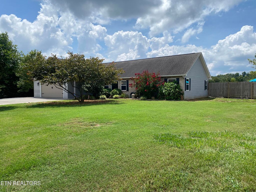 Photo of 1635 Sams Drive, Dandridge, TN 37725 (MLS # 1313267)
