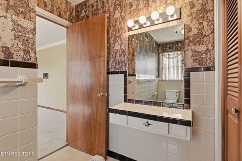 Tiny photo for 5510 E Sunset Rd, Knoxville, TN 37914 (MLS # 1322083)