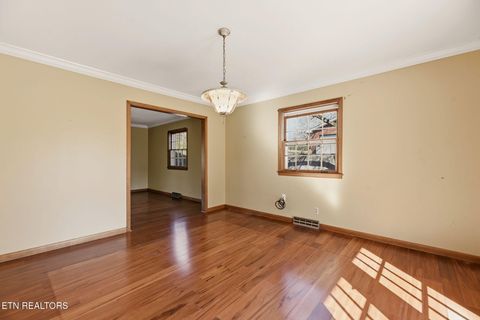 Tiny photo for 5510 E Sunset Rd, Knoxville, TN 37914 (MLS # 1322083)