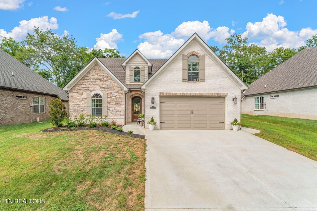 Photo of 1470 Bronze Lane, Knoxville, TN 37922 (MLS # 1354681)