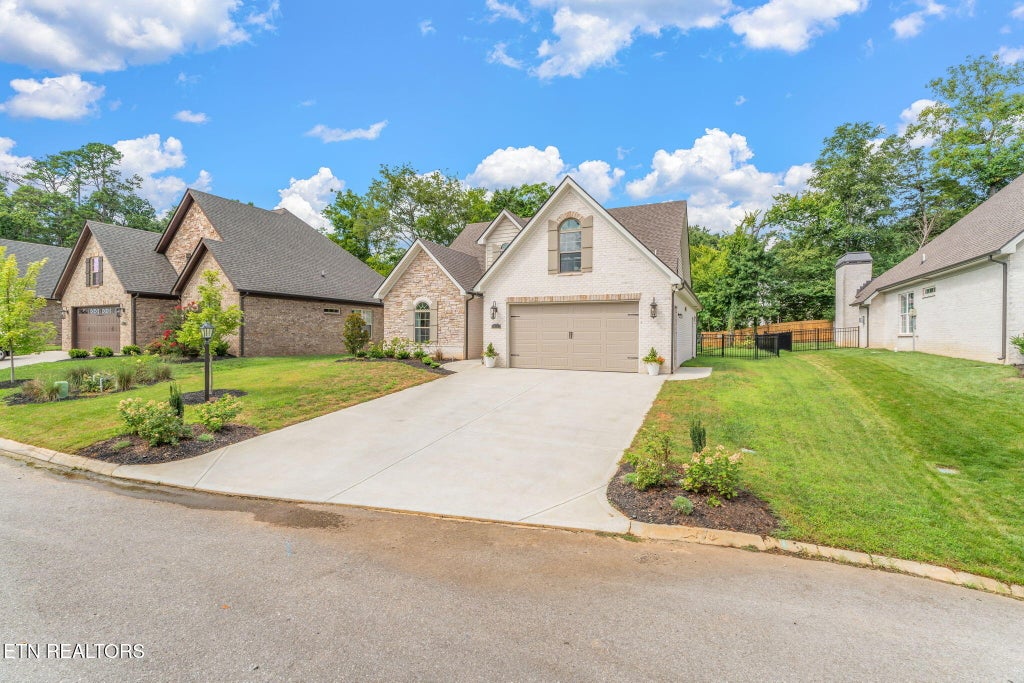 Photo of 1470 Bronze Lane, Knoxville, TN 37922 (MLS # 1354681)