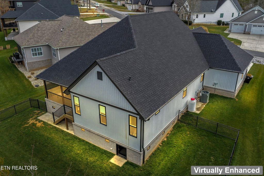 Photo of 262 Gadusi Way, Loudon, TN 37774 (MLS # 1328177)