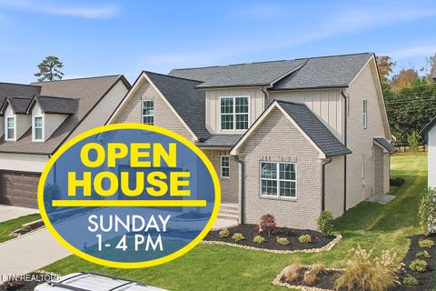 8117 Carolina Cherry Lane Knoxville TN 37919