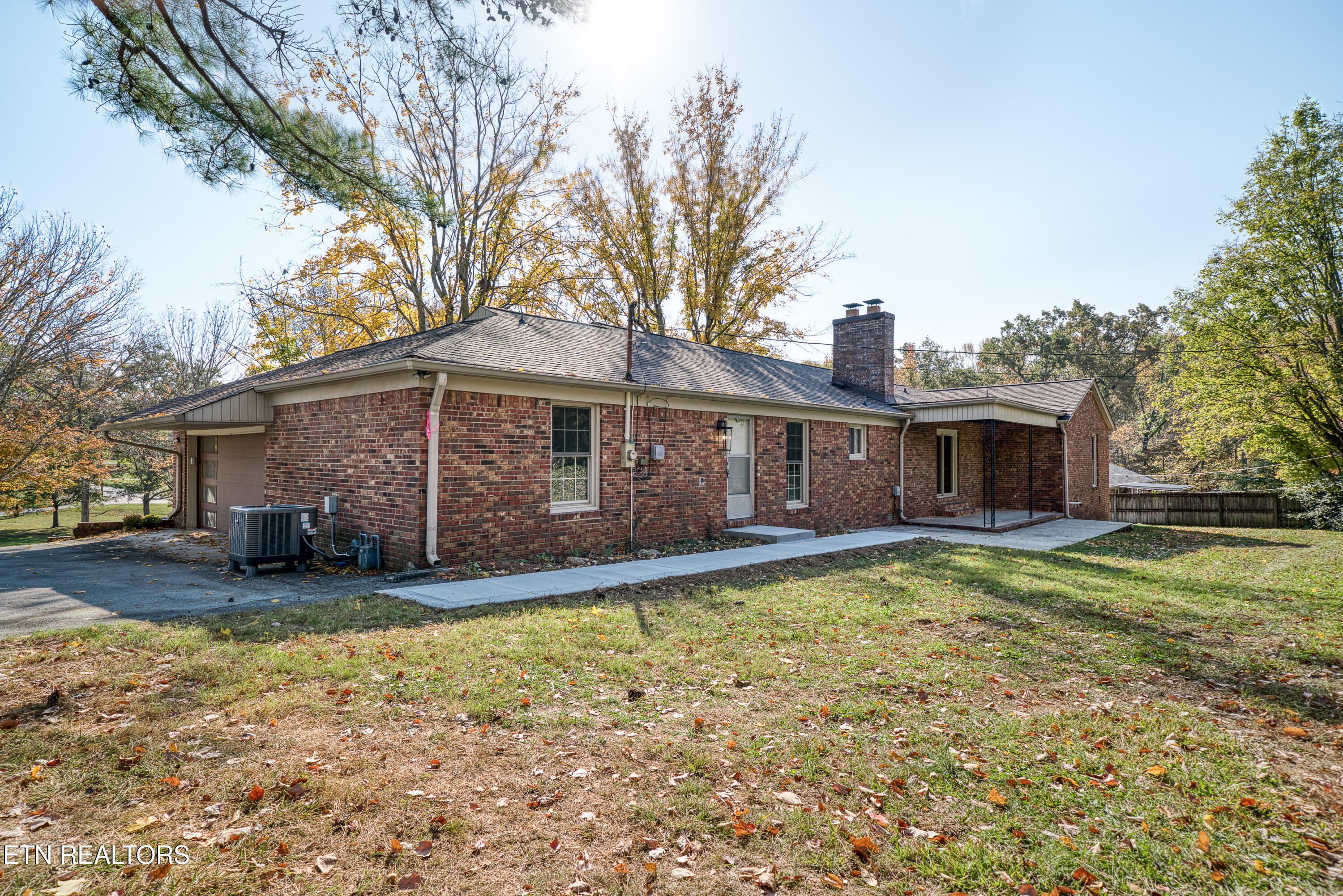 704 Brown Ave