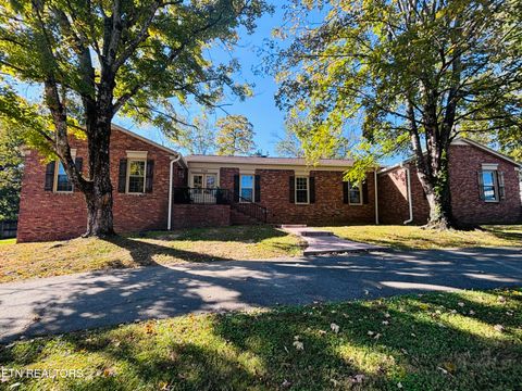 704 Brown Ave Cookeville TN 38501