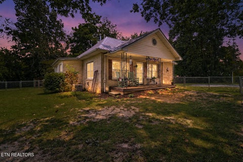 Tiny photo for 226 Rugby Ave, Jamestown, TN 38556 (MLS # 1350008)