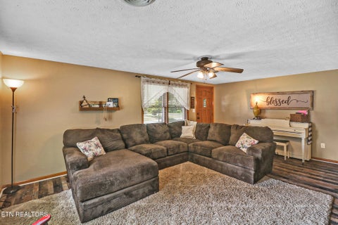 Tiny photo for 226 Rugby Ave, Jamestown, TN 38556 (MLS # 1350008)