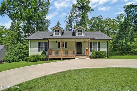 Photo of 528 Siever Rd, Crossville, TN 38572 (MLS # 1352453)