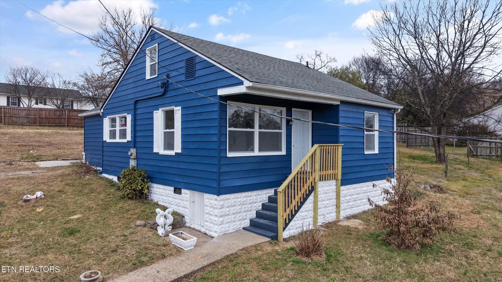 Photo of 3001 Buffat Mill Rd, Knoxville, TN 37917 (MLS # 1325685)