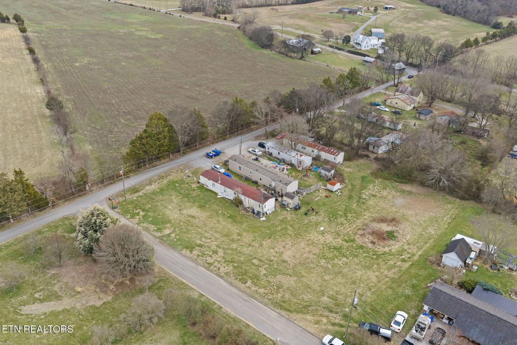 Photo of 149 Fairgarden Rd, Sevierville, TN 37876 (MLS # 1331919)