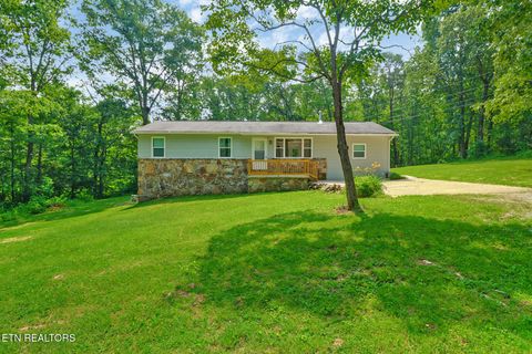 Photo of 484 Kerrigan Rd, Crossville, TN 38555 (MLS # 1344713)