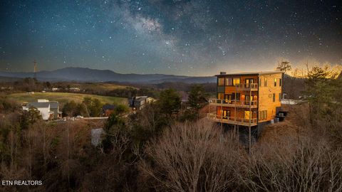 Tiny photo for 1567 Rainbow Ridge Way, Sevierville, TN 37862 (MLS # 1324782)