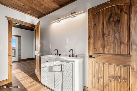 Tiny photo for 1567 Rainbow Ridge Way, Sevierville, TN 37862 (MLS # 1324782)