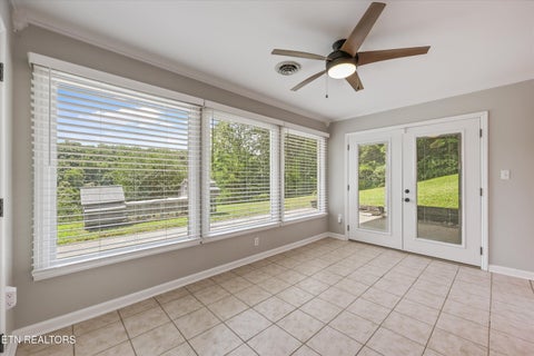 Tiny photo for 489 Jefferson Lane, Clinton, TN 37716 (MLS # 1353327)