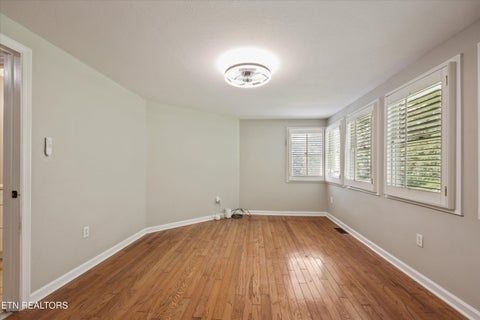 Tiny photo for 489 Jefferson Lane, Clinton, TN 37716 (MLS # 1353327)