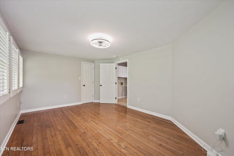 Tiny photo for 489 Jefferson Lane, Clinton, TN 37716 (MLS # 1353327)