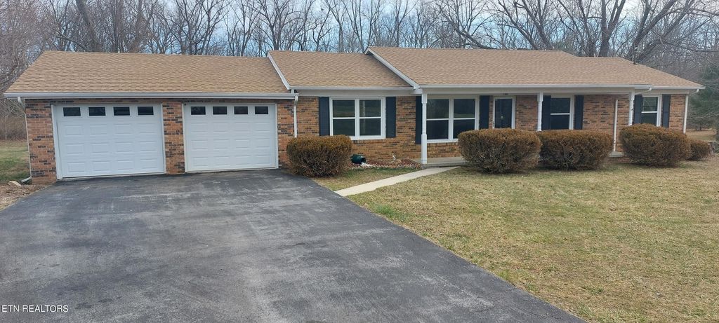 Photo of 108 Twilight Drive, Crossville, TN 38572 (MLS # 1253218)