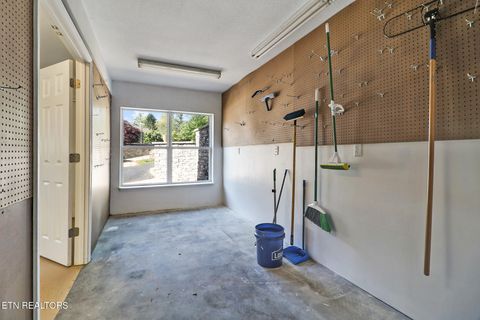 Tiny photo for 8429 Cherokee Tr, Crossville, TN 38572 (MLS # 1339518)