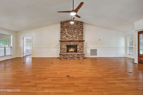 Tiny photo for 8429 Cherokee Tr, Crossville, TN 38572 (MLS # 1339518)