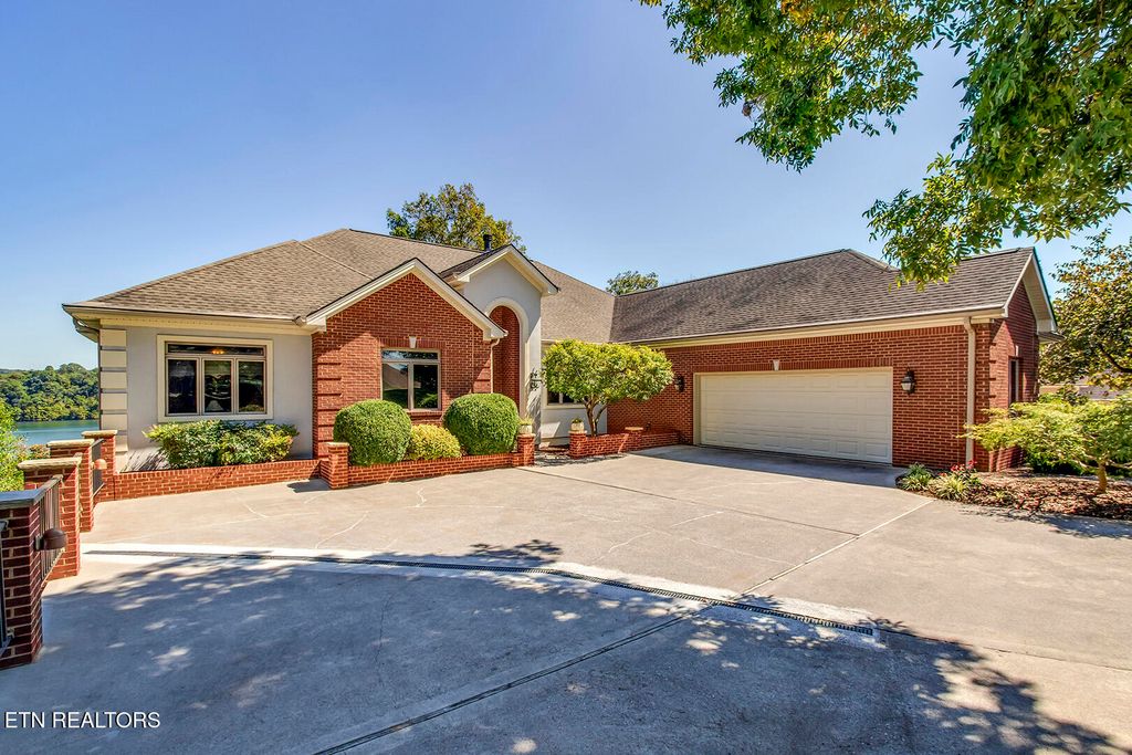 Photo of 410 Catoosa Lane, Loudon, TN 37774 (MLS # 1316906)