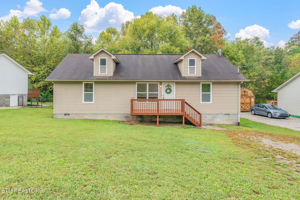 Photo of 200 Sandy Hill Rd, LaFollette, TN 37766 (MLS # 1316682)