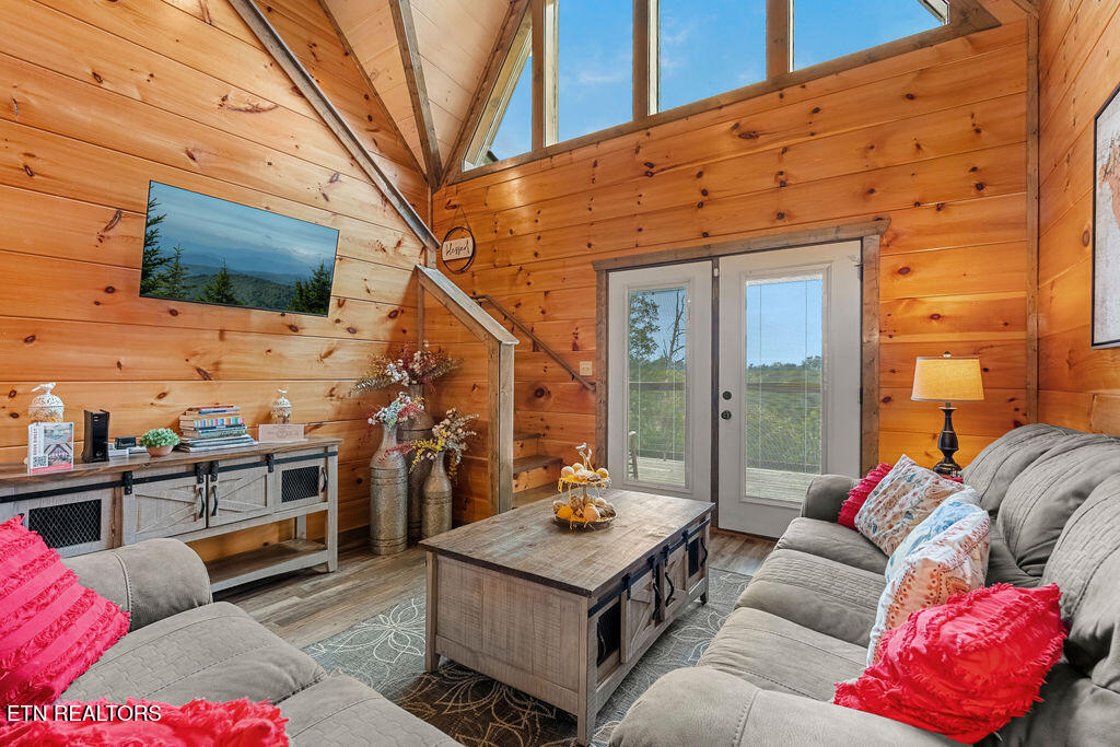 2109 Eagle Feather Drive
