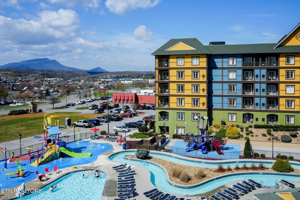 Photo of 225 Collier Drive #2311, Sevierville, TN 37862 (MLS # 1304372)