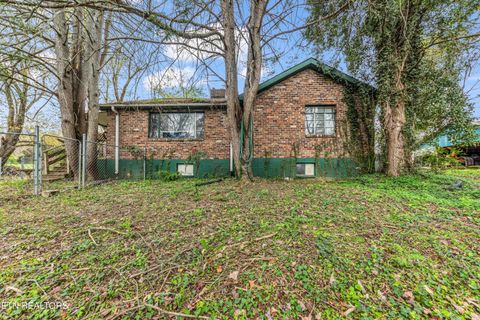 Tiny photo for 6155 Lacy Rd, Knoxville, TN 37912 (MLS # 1335628)
