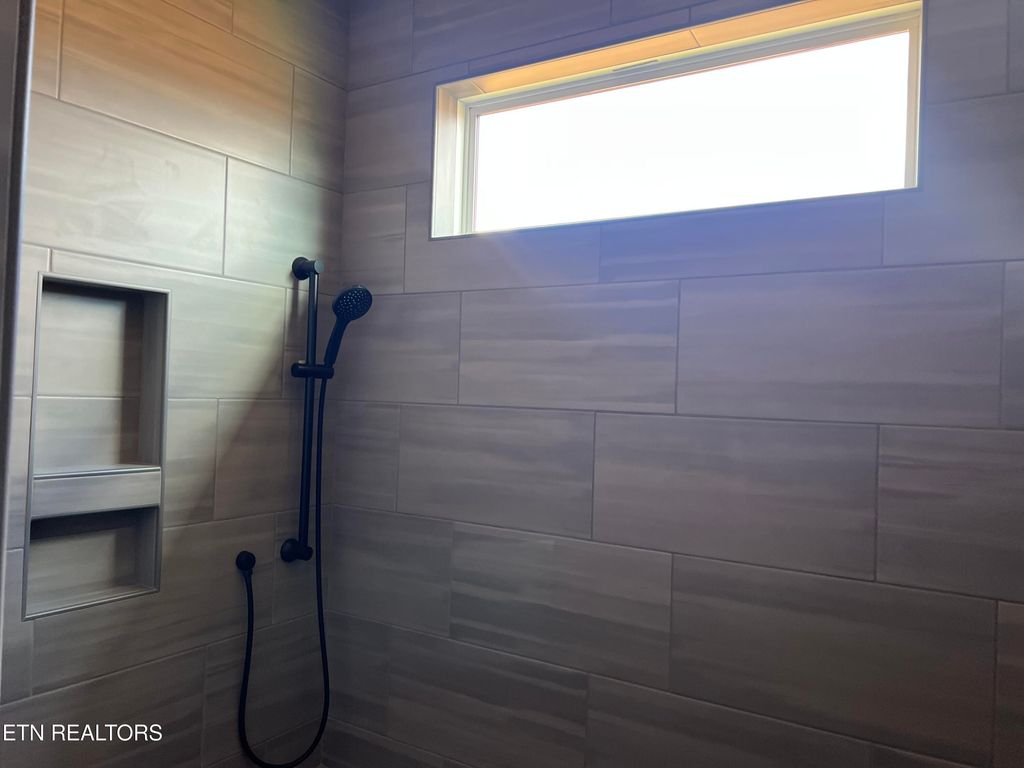 Photo of 178 River Birch Drive, Lenoir City, TN 37771 (MLS # 1332209)