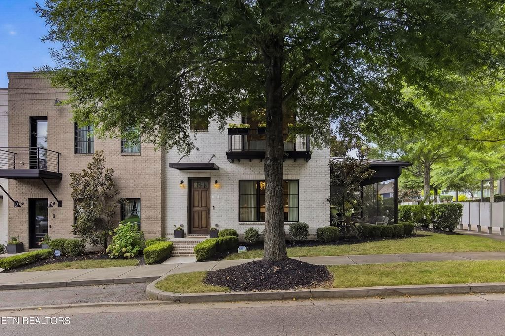 Photo of 1701 Rainbow Falls Rd, Knoxville, TN 37922 (MLS # 1349787)