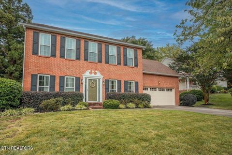 Photo of 8211 Kingstree Lane, Knoxville, TN 37919 (MLS # 1343198)
