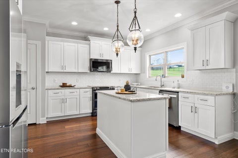 Tiny photo for 6211 Stoney River Drive, Harrison, TN 37341 (MLS # 1349673)