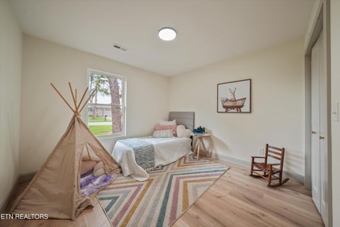 Tiny photo for 412 Sherwood Drive, Maryville, TN 37801 (MLS # 1349454)