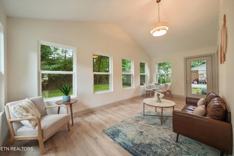 Tiny photo for 412 Sherwood Drive, Maryville, TN 37801 (MLS # 1349454)
