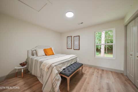 Tiny photo for 412 Sherwood Drive, Maryville, TN 37801 (MLS # 1349454)