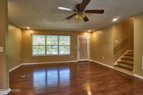 Tiny photo for 206 Alexanderia St, Sevierville, TN 37862 (MLS # 1357740)