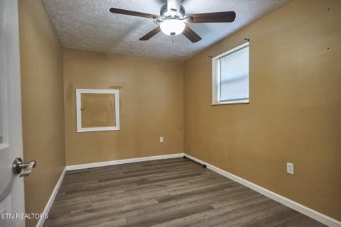 Tiny photo for 206 Alexanderia St, Sevierville, TN 37862 (MLS # 1357740)