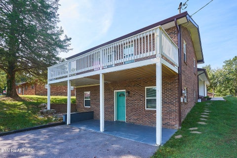 Tiny photo for 206 Alexanderia St, Sevierville, TN 37862 (MLS # 1357740)