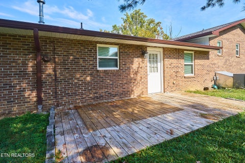 Tiny photo for 206 Alexanderia St, Sevierville, TN 37862 (MLS # 1357740)