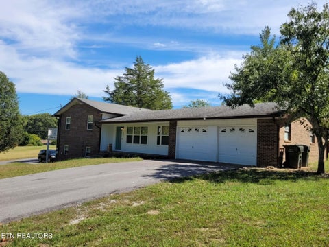 Tiny photo for 206 Alexanderia St, Sevierville, TN 37862 (MLS # 1357740)