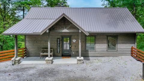 Tiny photo for 4163 Burning Tree Lane, Sevierville, TN 37862 (MLS # 1349627)