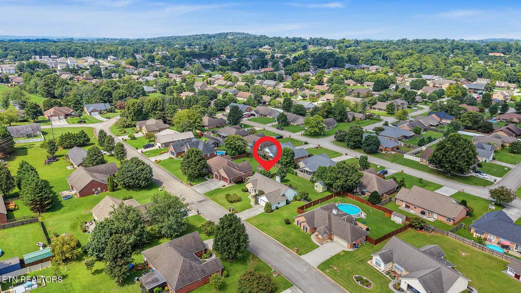 Photo of 2113 Spalding Drive, Maryville, TN 37803 (MLS # 1352622)