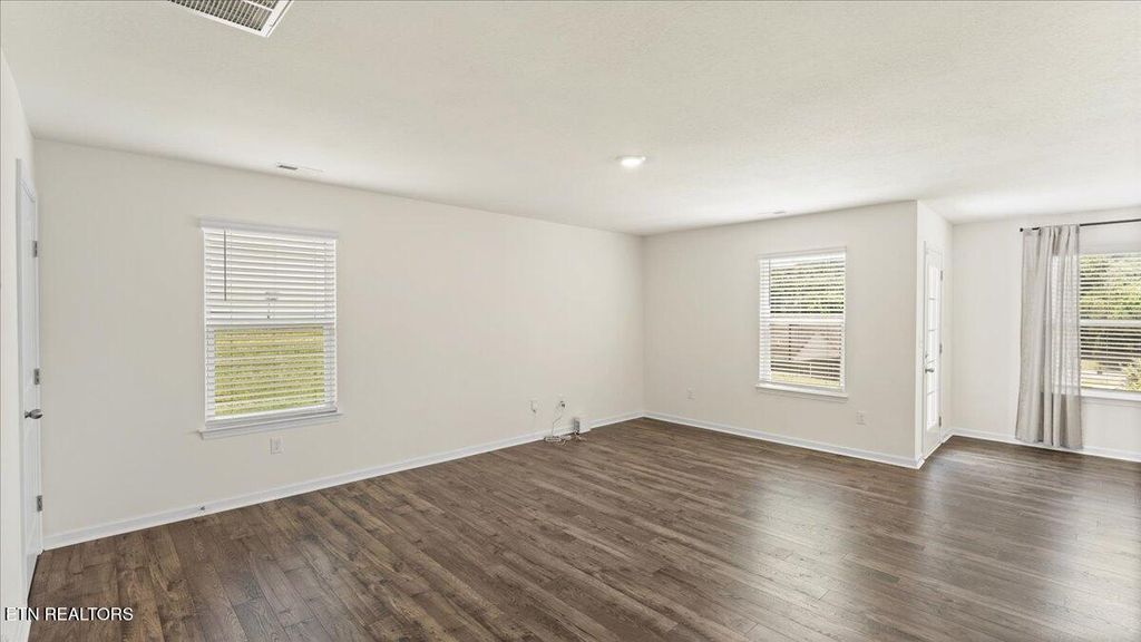 Photo of 5083 Elm Brook Rd, Dandridge, TN 37725 (MLS # 1306571)