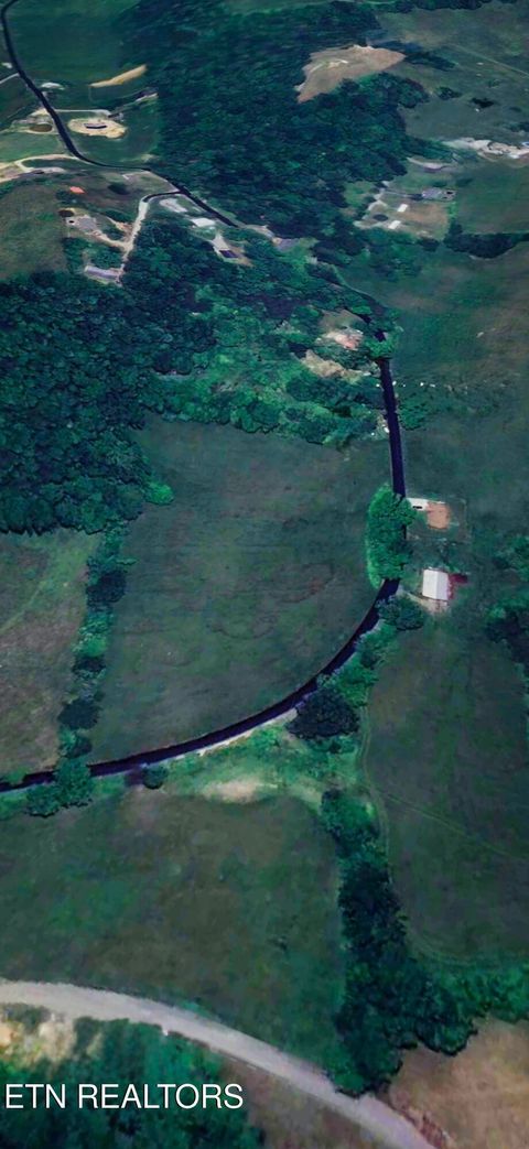 Tiny photo for 1502 Harmon Rd, New Tazewell, TN 37825 (MLS # 1342866)